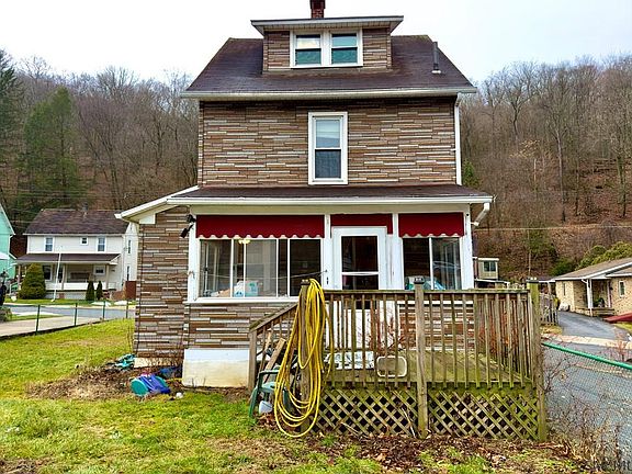 2nd image of 444 Green Valley St