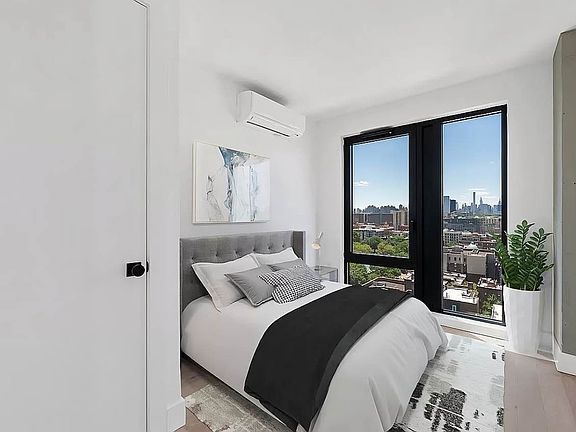 5th image of 60 W 125th St APT 1503