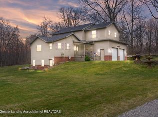 447 Charleston Rd, Lansing, MI 48917