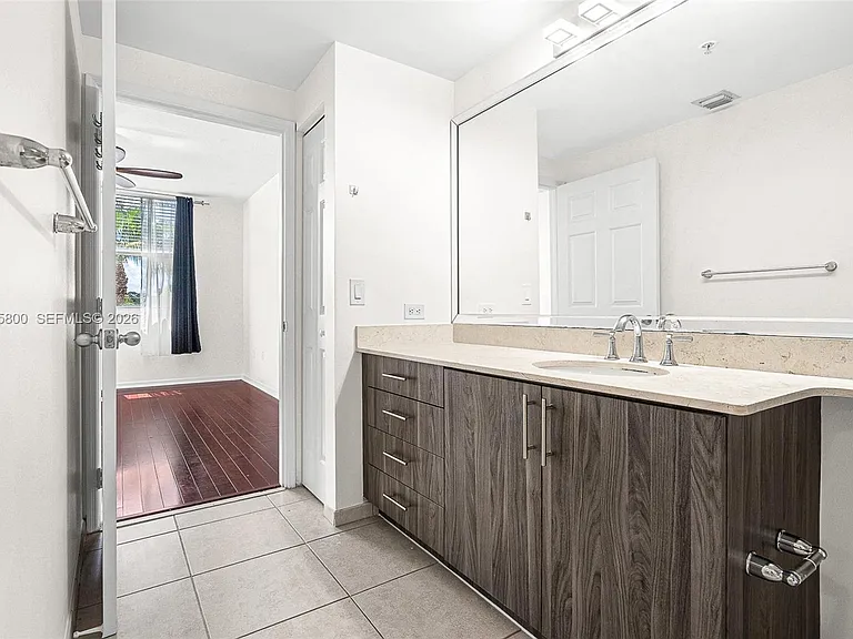 2421 NE 65th St #408 — Photo 13