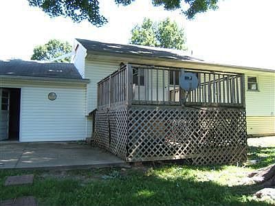 3rd image of 516 Seneca Dr