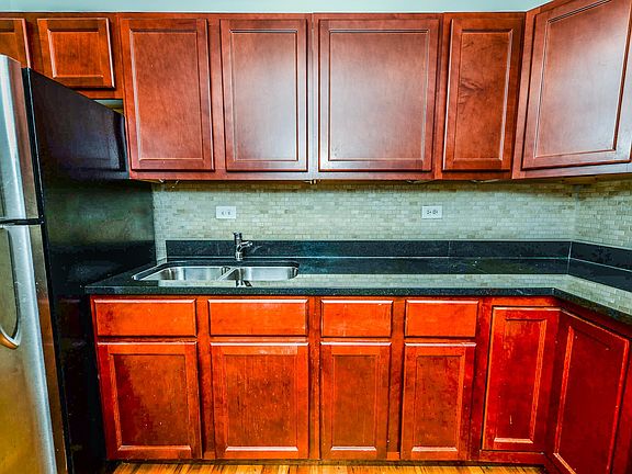 5th image of 5310 N Chester Ave APT 518