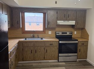200 Peabody Ave, Lyndhurst, NJ 07071