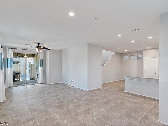 5th image of 6149 Scarlet Leaf St