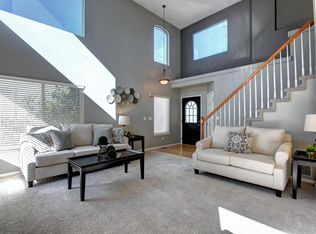 9920 Melbourne Pl, Highlands Ranch, CO 80130