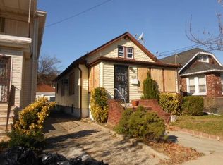 146-58 182nd St, Springfield Gardens, NY 11413
