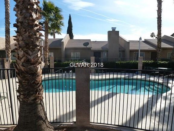 4th image of 4256 Rollingstone Dr