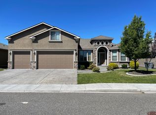 2325 Copperhill St, Richland, WA 99354