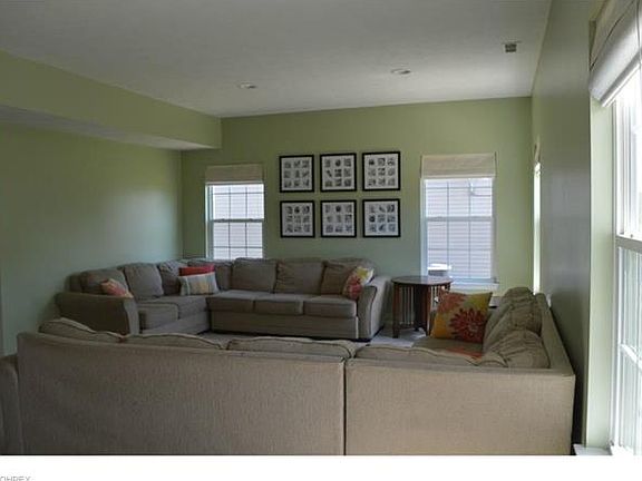 4th image of 8783 Ashton Place Dr