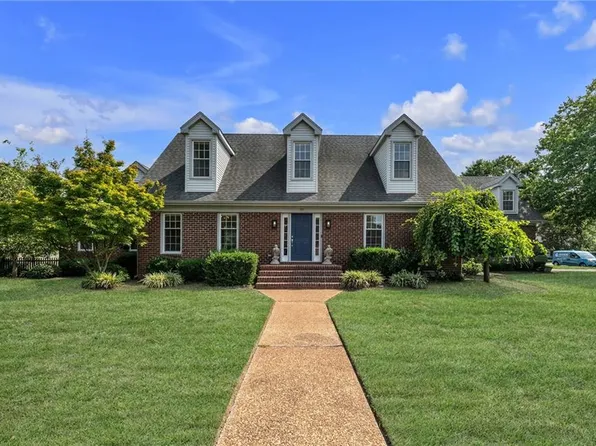 745 Seagrass Reach, Chesapeake, VA 23320