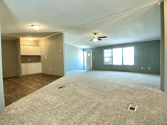 2nd image of 3105 Glen Vista Dr