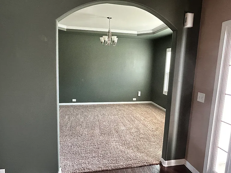 327 Lost Lake Dr — Photo 6