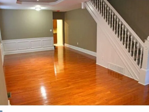 110 W Washington Ln, Philadelphia, PA 19144