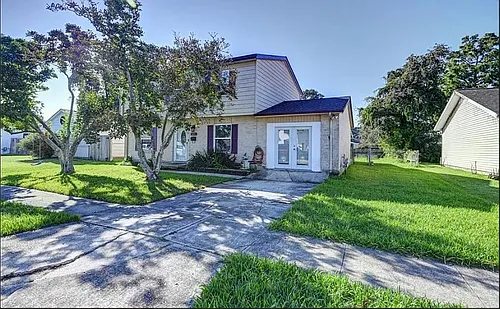 421 Holy Cross Pl Photo 1