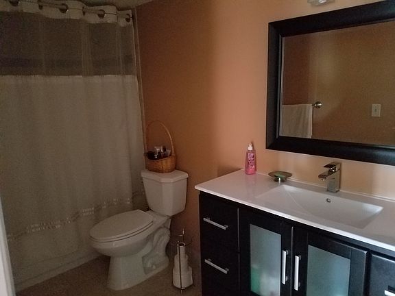 5th image of 8005 Lake Dr APT 307