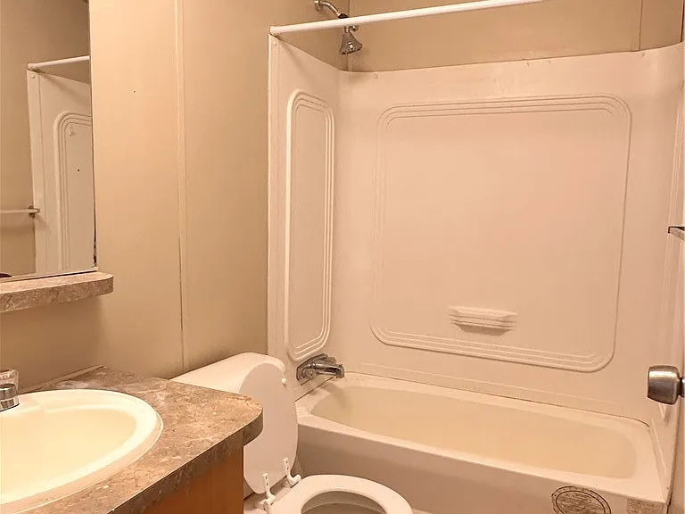 208 Picasso Dr — Photo 14