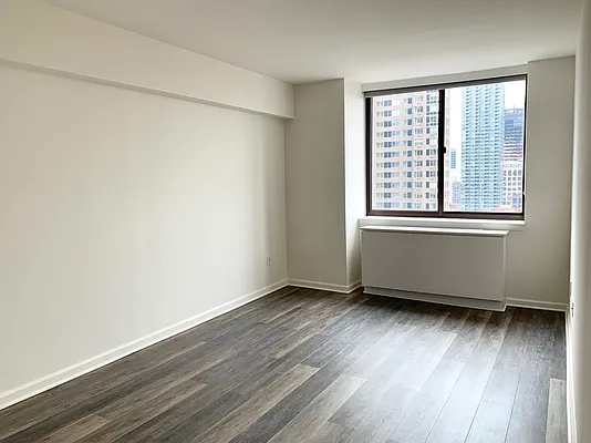 Rented by The Dermot Realty Management Company | media 59