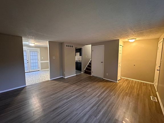5th image of 8025 E 36th St