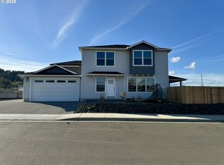 103 Elkton St, Sutherlin, OR