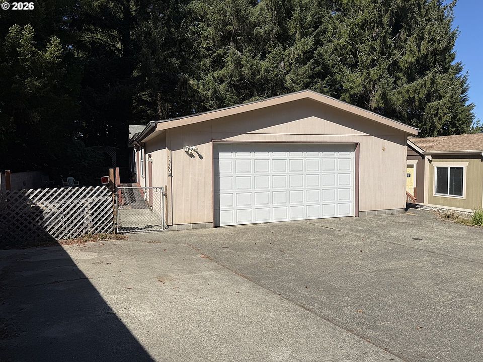 1st image of 1520 Village Pines Ave