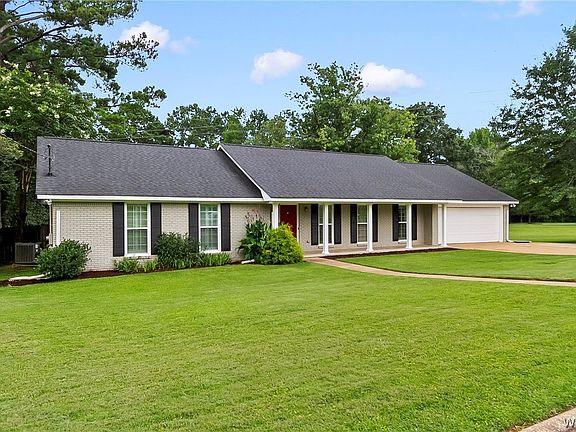 2nd image of 2127 Fredericksburg Dr