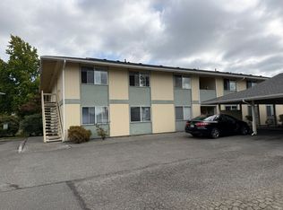 222 N 15th St APT 10, Mount Vernon, WA 98273