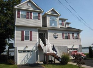 8356 Bletzer Rd, Baltimore, MD 21222