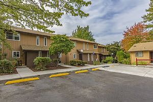 3rd image of 501 N Moss St #501