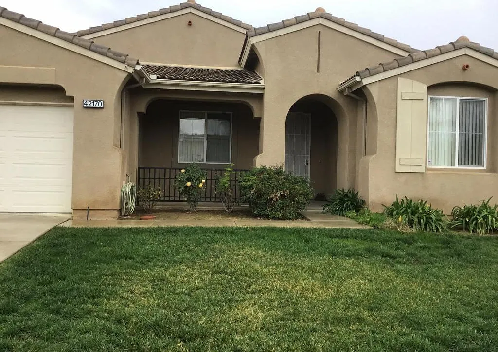 42170 Sagewood St. — Photo 1