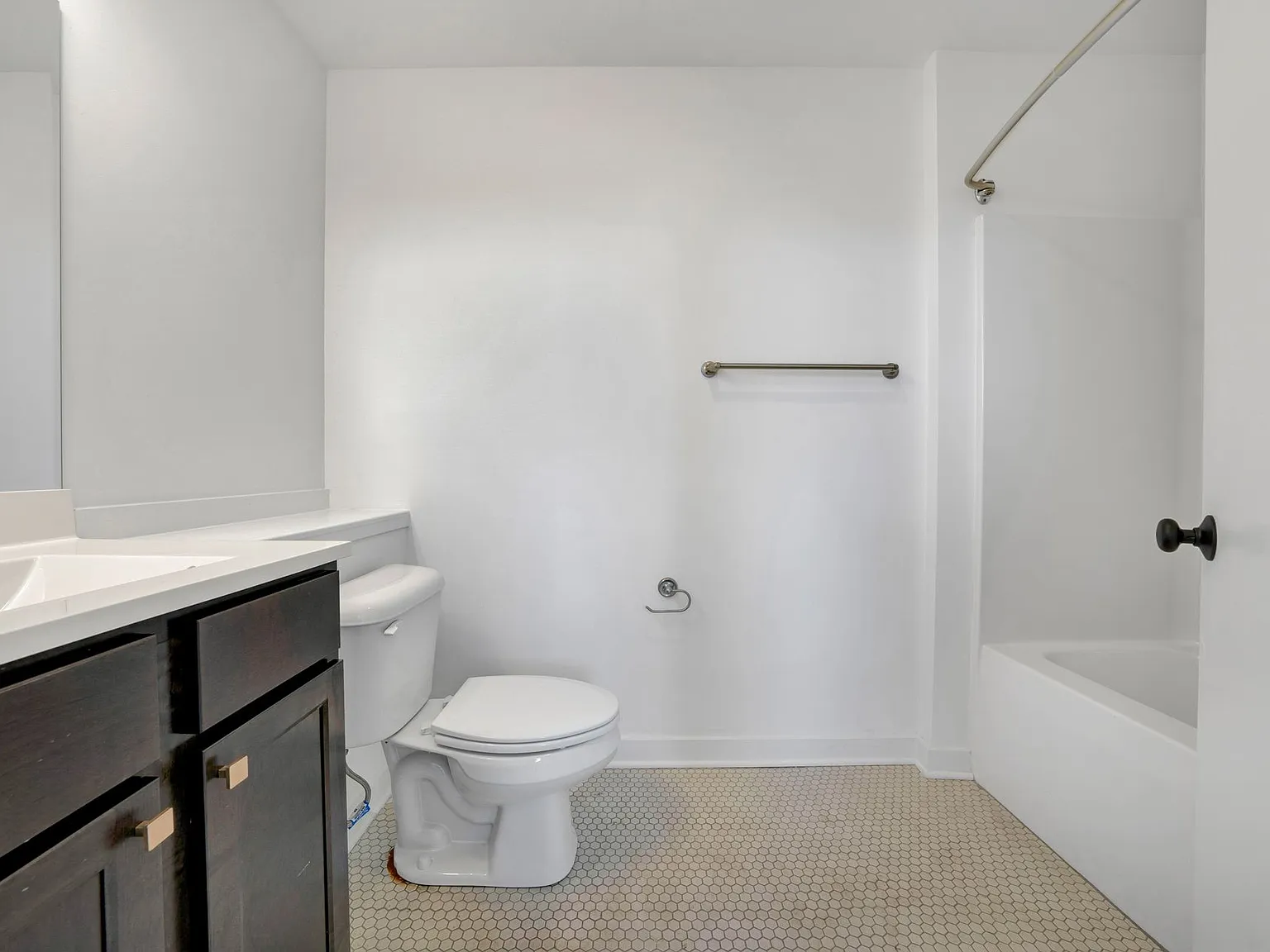 The Diamond Hill Lofts — Photo 4