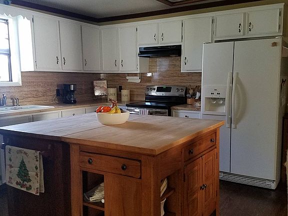 5th image of 710 Josephine St