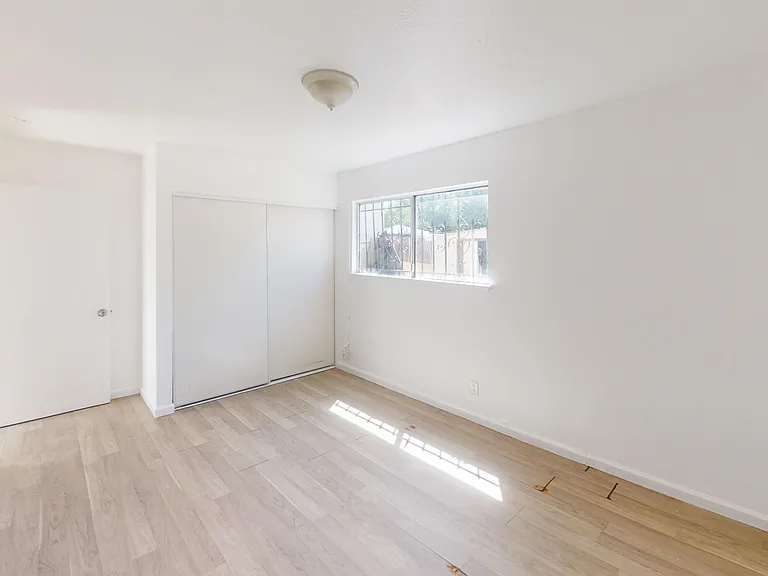 1618 99th Ave #B — Photo 8