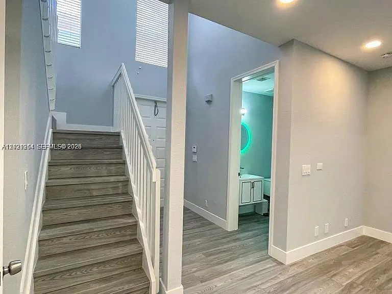 1261 Hayes St — Photo 9