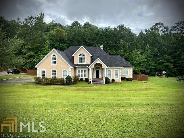 2nd image of 60 Indian Bluff Dr