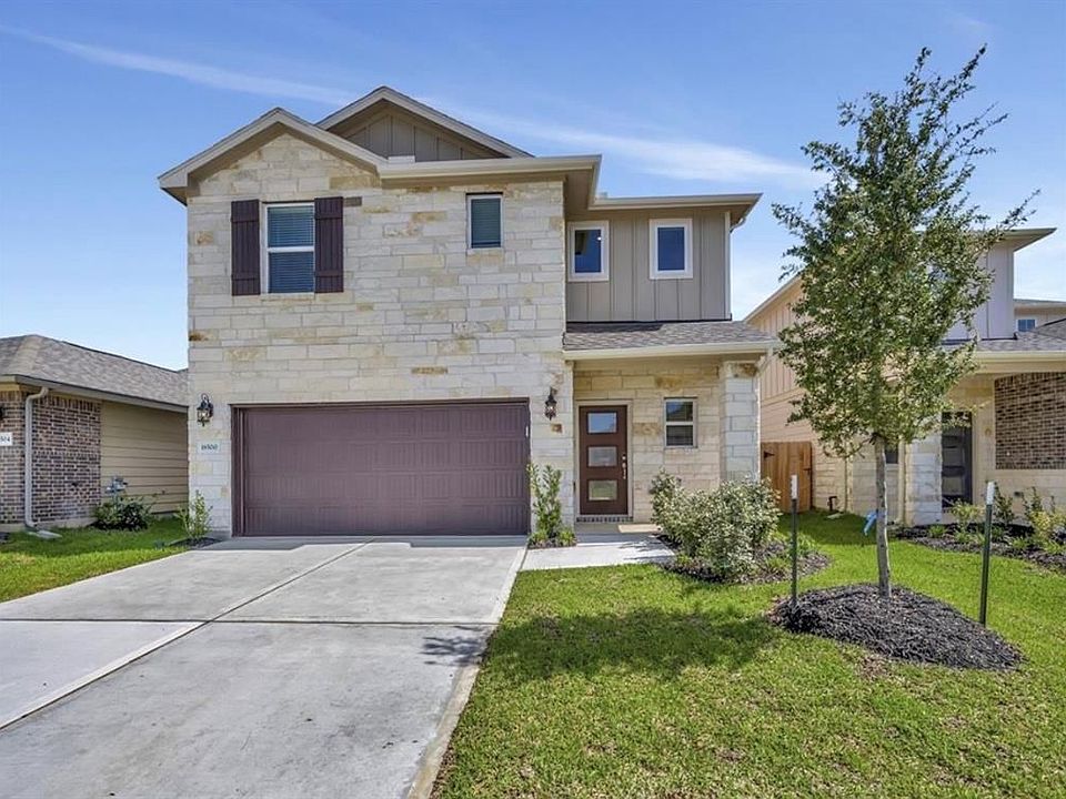 1st image of 18500 Sunrise Maple Dr