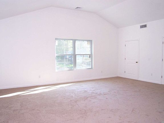 4th image of 15 Harriet St