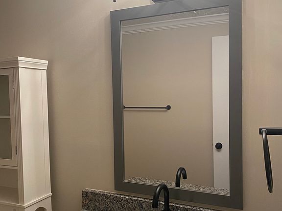 4th image of 575 El Paseo Pl
