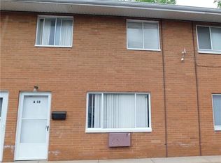 29904 Euclid Ave APT 1, Wickliffe, OH 44092