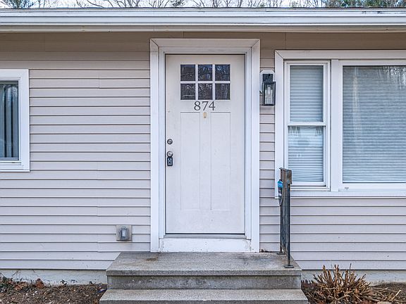 3rd image of 874 Sanford Road