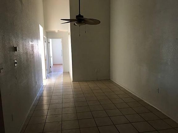 3rd image of 3504 Oasis Dr