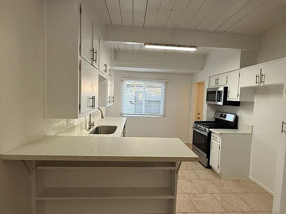 2nd image of 11730-11846 Culver Blvd #11211816