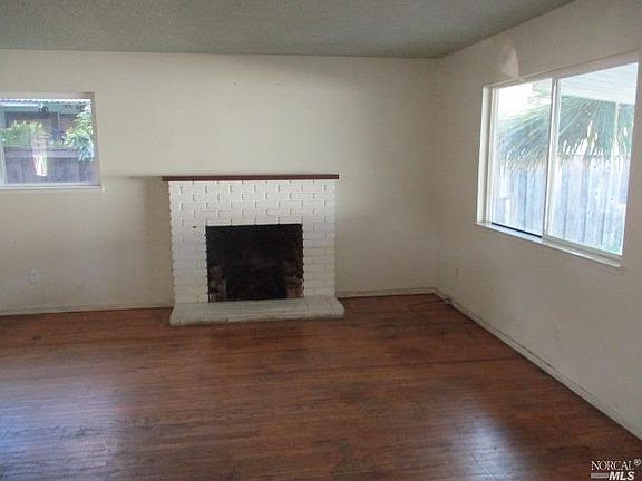 4th image of 1338 McMinn Ave