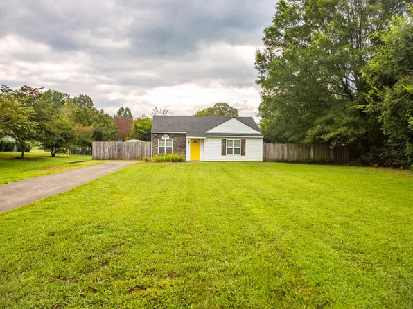 1142 Jim Petty Rd, Crandall, GA 30711