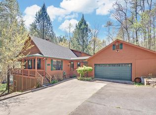 380 Bear Foot Dr, Blue Ridge, GA 30513