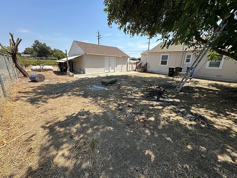 1360 Delta Rd — Photo 19