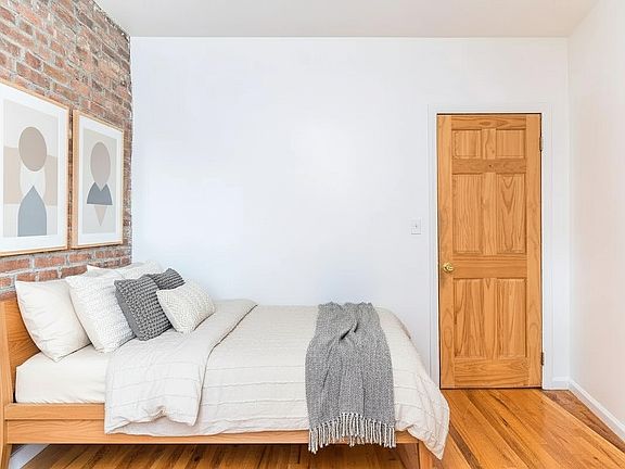 5th image of 147 Park Ave #1