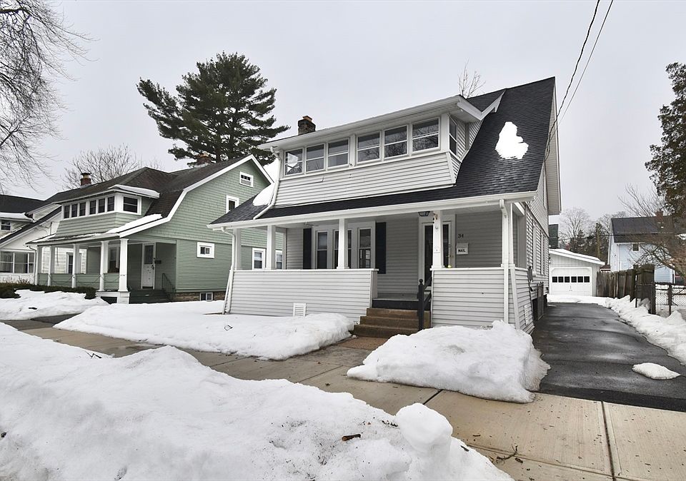 1st image of 34 Castle St