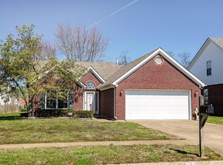 4115 Heatherview Rd, Louisville, KY 40218