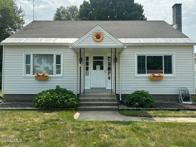 4th image of 4 Kelly Avenue