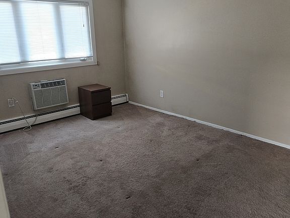 2nd image of 8909 Doran Ave Floor 2